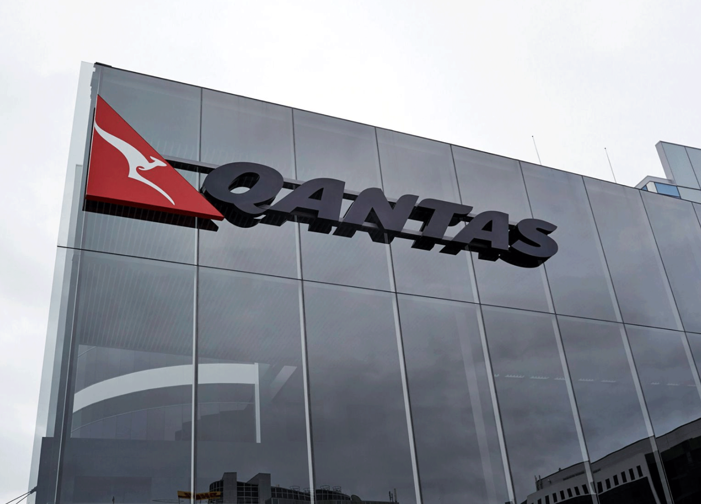 Frost* - Qantas Headquarters, image size:2400x1725